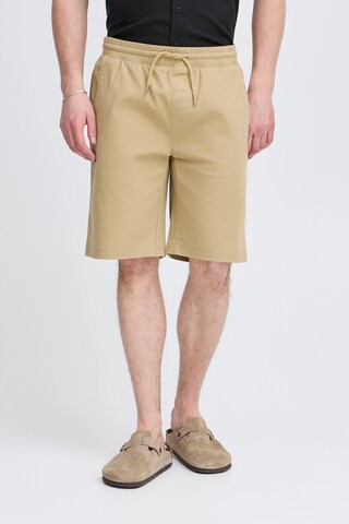 BLEND Regular Pants in Beige: front