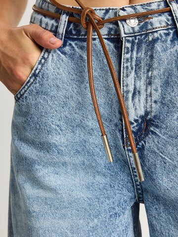 Loosefit Jeans di Bianco Lucci in blu