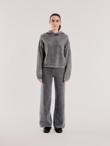 OUT OF ORBIT Sweater 'Cim' in Grey: front