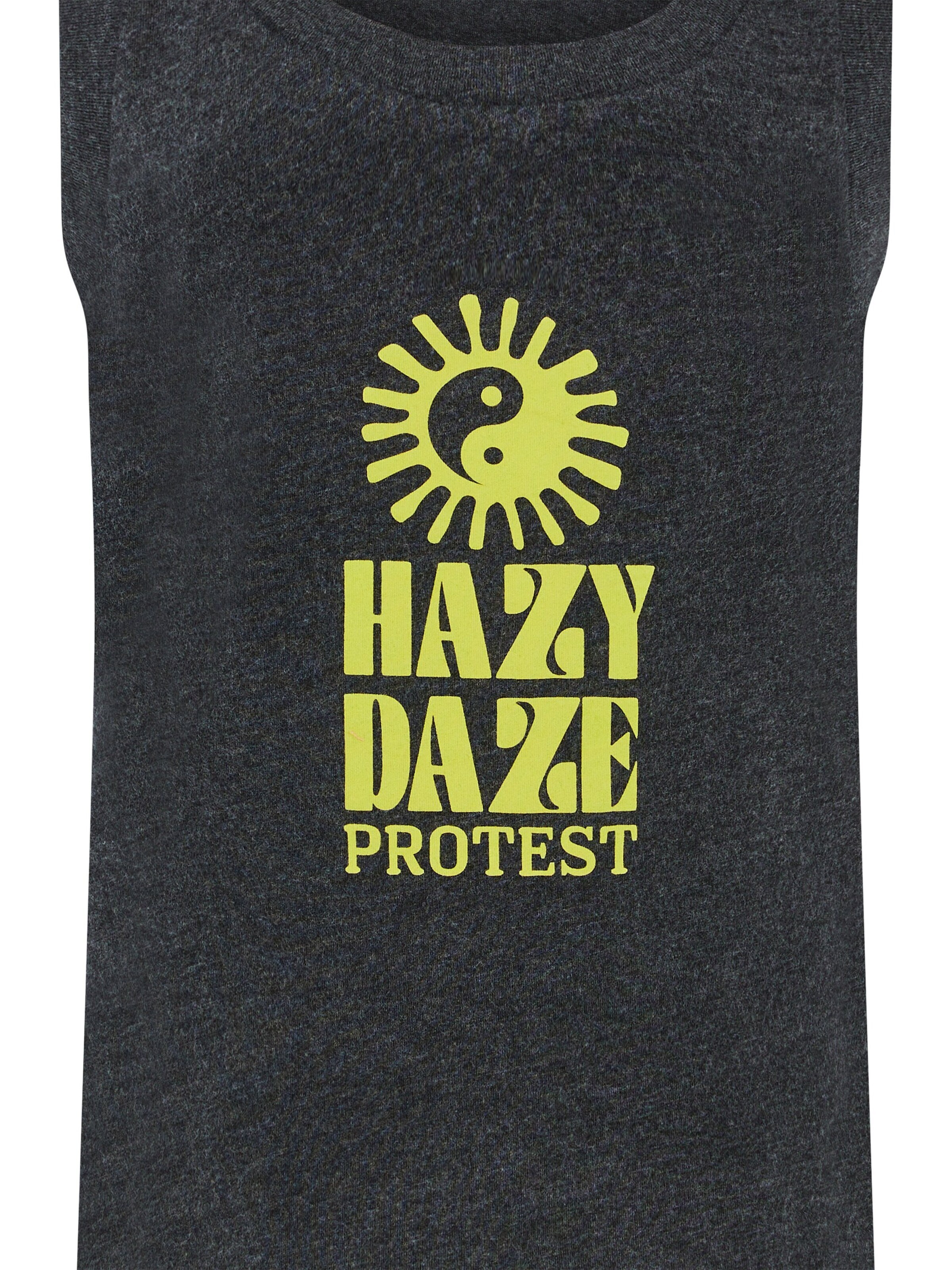 PROTEST Shirt 'PRTAdori JR'‌‌‌‌‌‌‌ in Schwarz