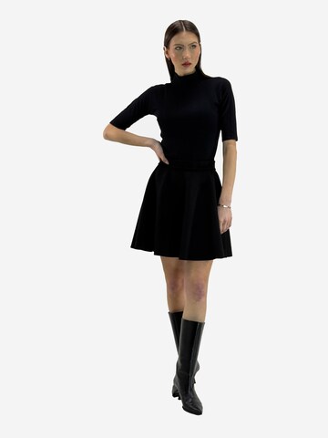 Elara Rock in Schwarz: Vorderseite