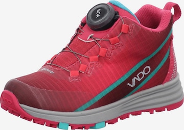 Vado Sneakers in Red: front
