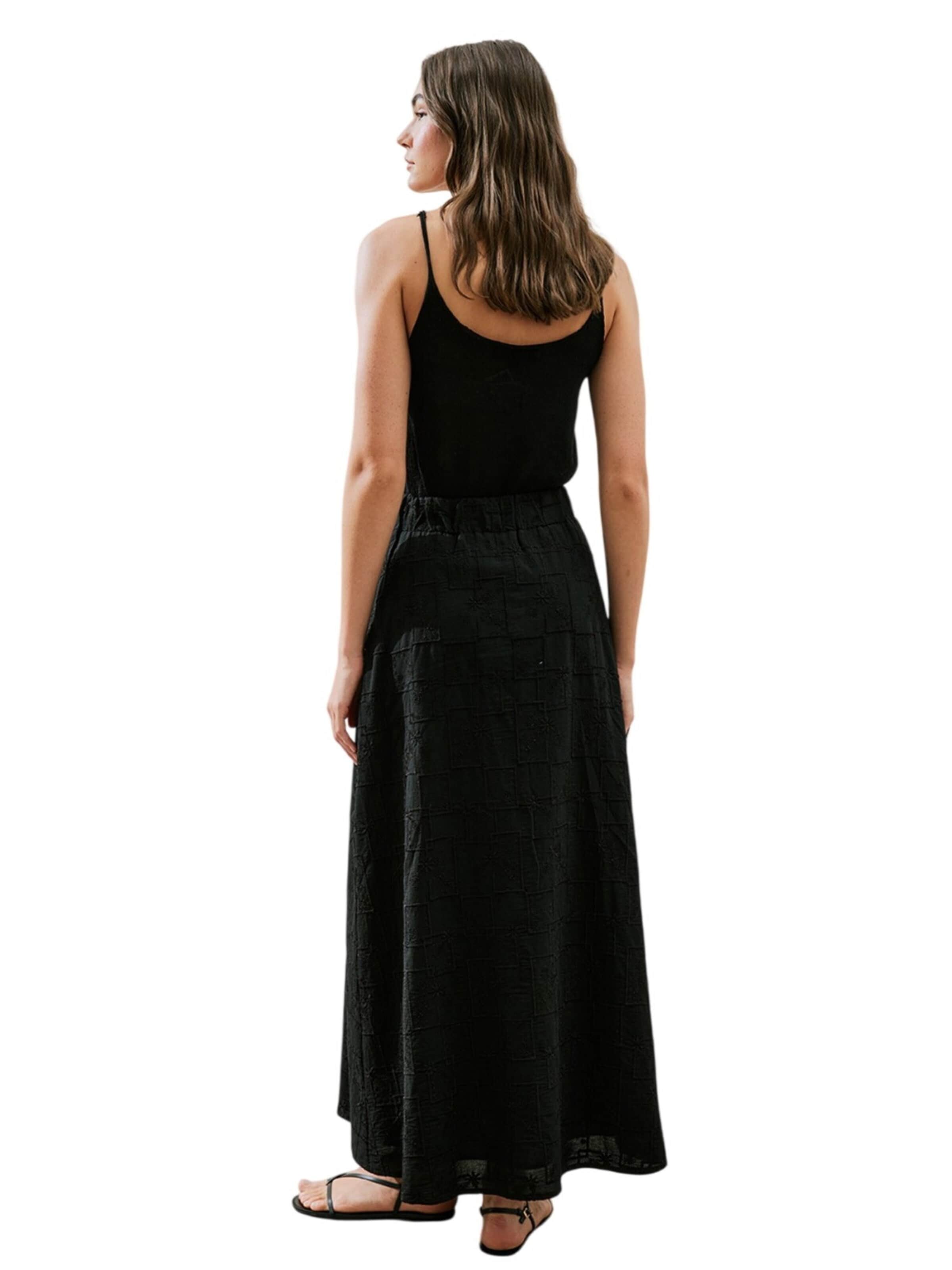 MANUKA Skirt in Black