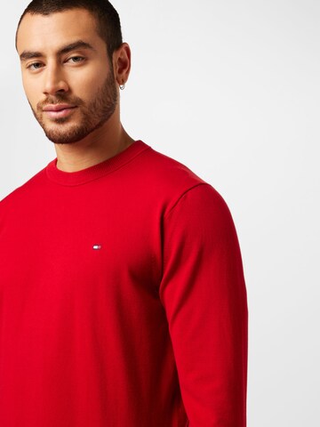 TOMMY HILFIGER Sweater in Red