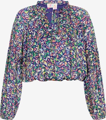 IZIA Blouse in Blue: front