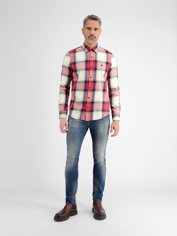 Coupe regular Chemise LERROS en rouge