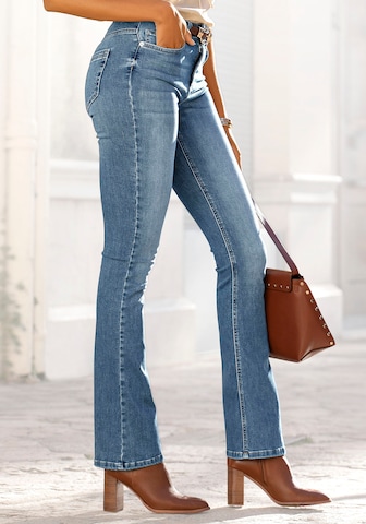 LASCANA Flared Jeans in Blau