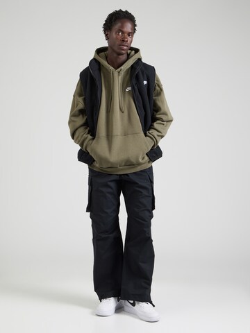 Sweat-shirt 'CLUB' Nike Sportswear en vert