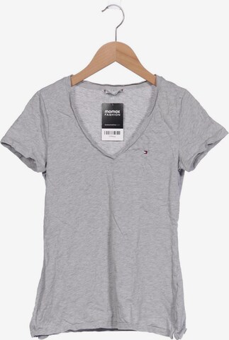 TOMMY HILFIGER T-Shirt M in Grau: predná strana