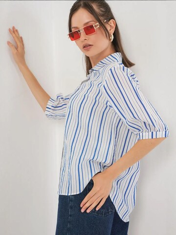 Bigdart - Blusa em azul