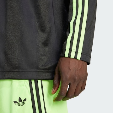 ADIDAS ORIGINALS Shirt 'Adicolor' in Black