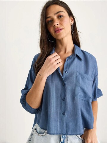 Bianco Lucci - Blusa em azul