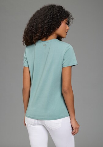 LAURA SCOTT Shirt in Green