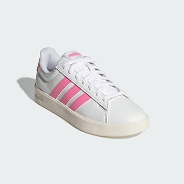 ADIDAS SPORTSWEAR - Zapatillas deportivas bajas 'Grand Court 3.0' en blanco