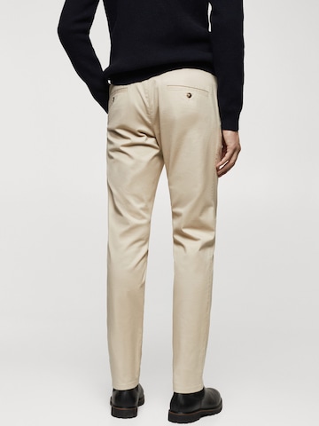 MANGO MAN Slimfit Housut 'Barna' värissä beige