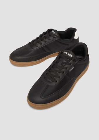 Baskets basses s.Oliver en noir