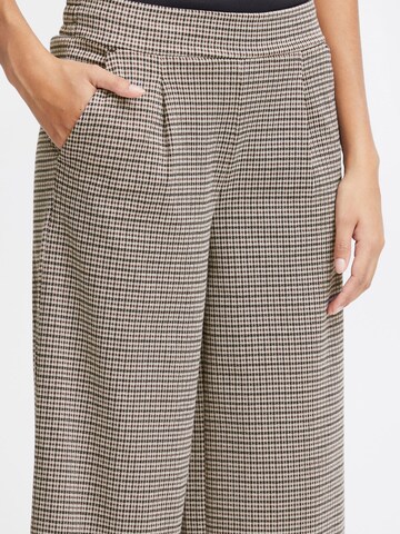 ICHI - Pierna ancha Pantalón plisado 'KATE' en beige