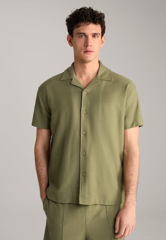 Coupe regular Chemise JOOP! Jeans en vert : devant