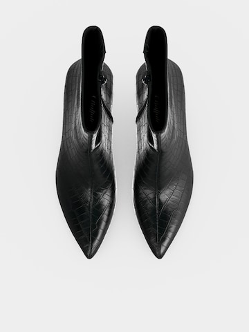 BUFFALO Stiefelette 'WILLOW' in Schwarz