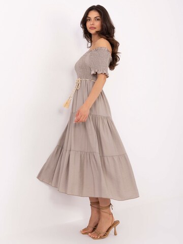 Madnezz House Kleid 'A2609' in Braun