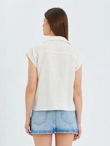 MixRay Blouse in Beige