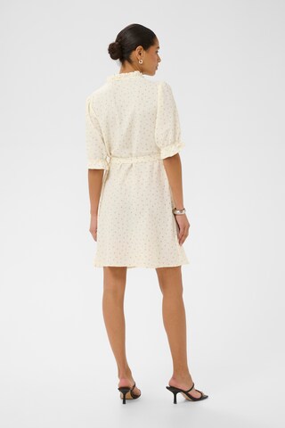Robe 'Agitta' Kaffe en blanc