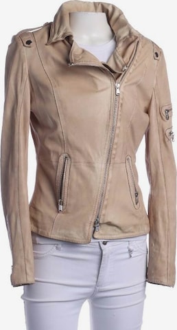 Schyia Jacket & Coat in S in White: front