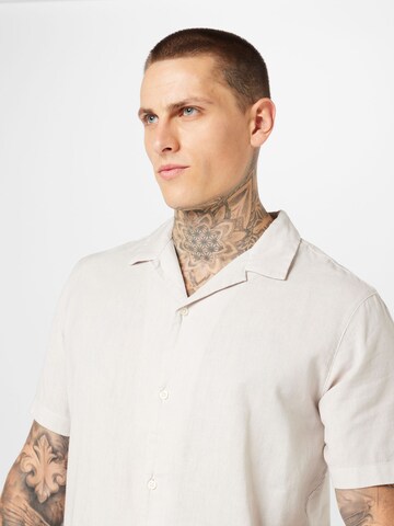 QS Comfort fit Button Up Shirt in Beige