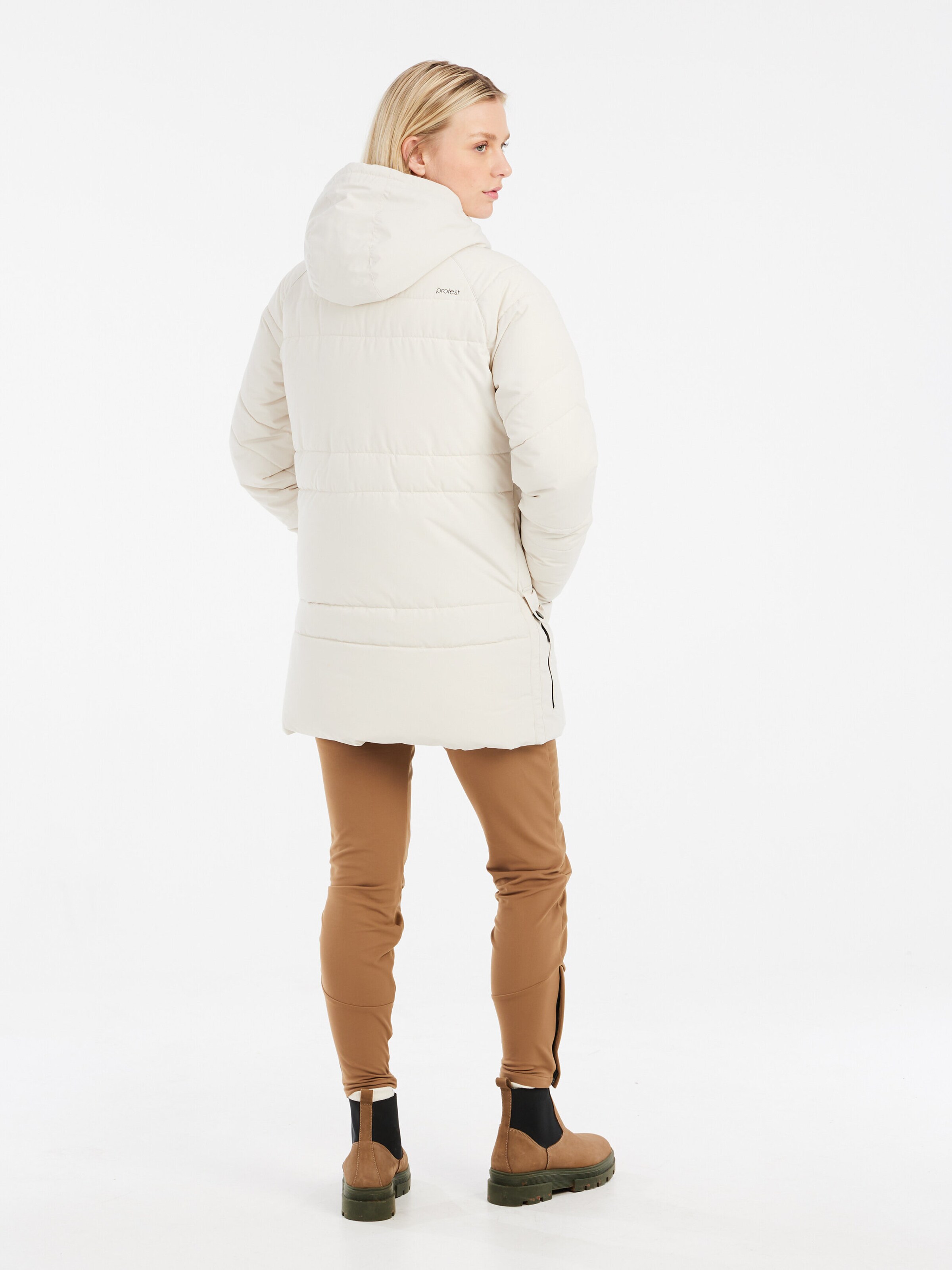 PROTEST Winter Jacket 'PRTMAGI' in White
