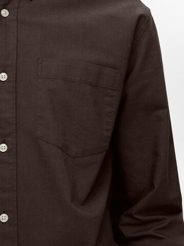 SELECTED HOMME Средняя посадка Рубашка 'SLHRICK' в Коричневый