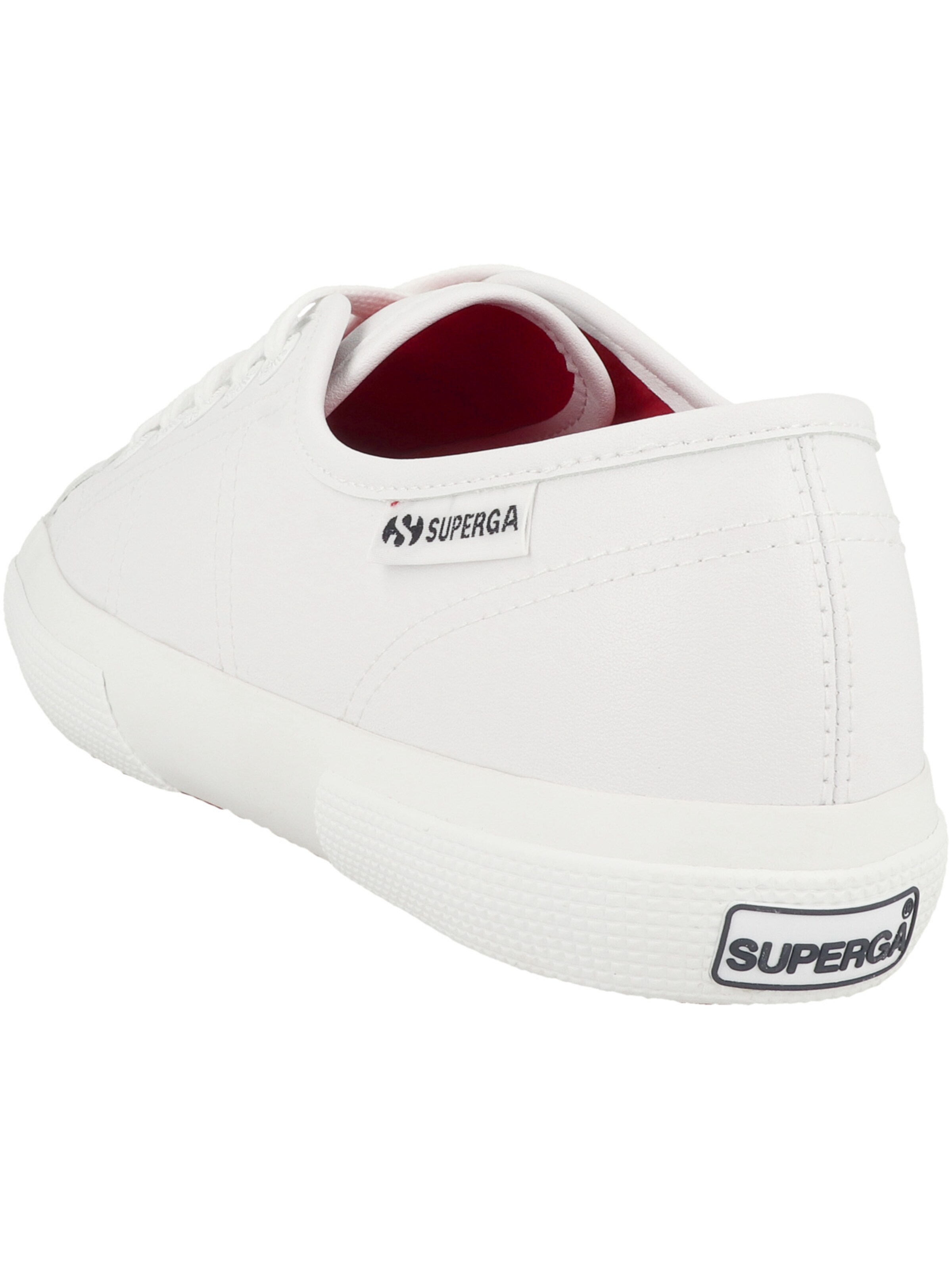 Baskets basses SUPERGA en blanc