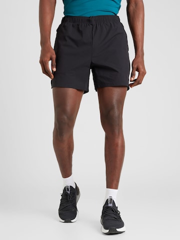 On Regular Workout Pants 'Essential' in Black: front