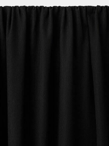 MANGO Barrel Housut 'CORINI' värissä musta