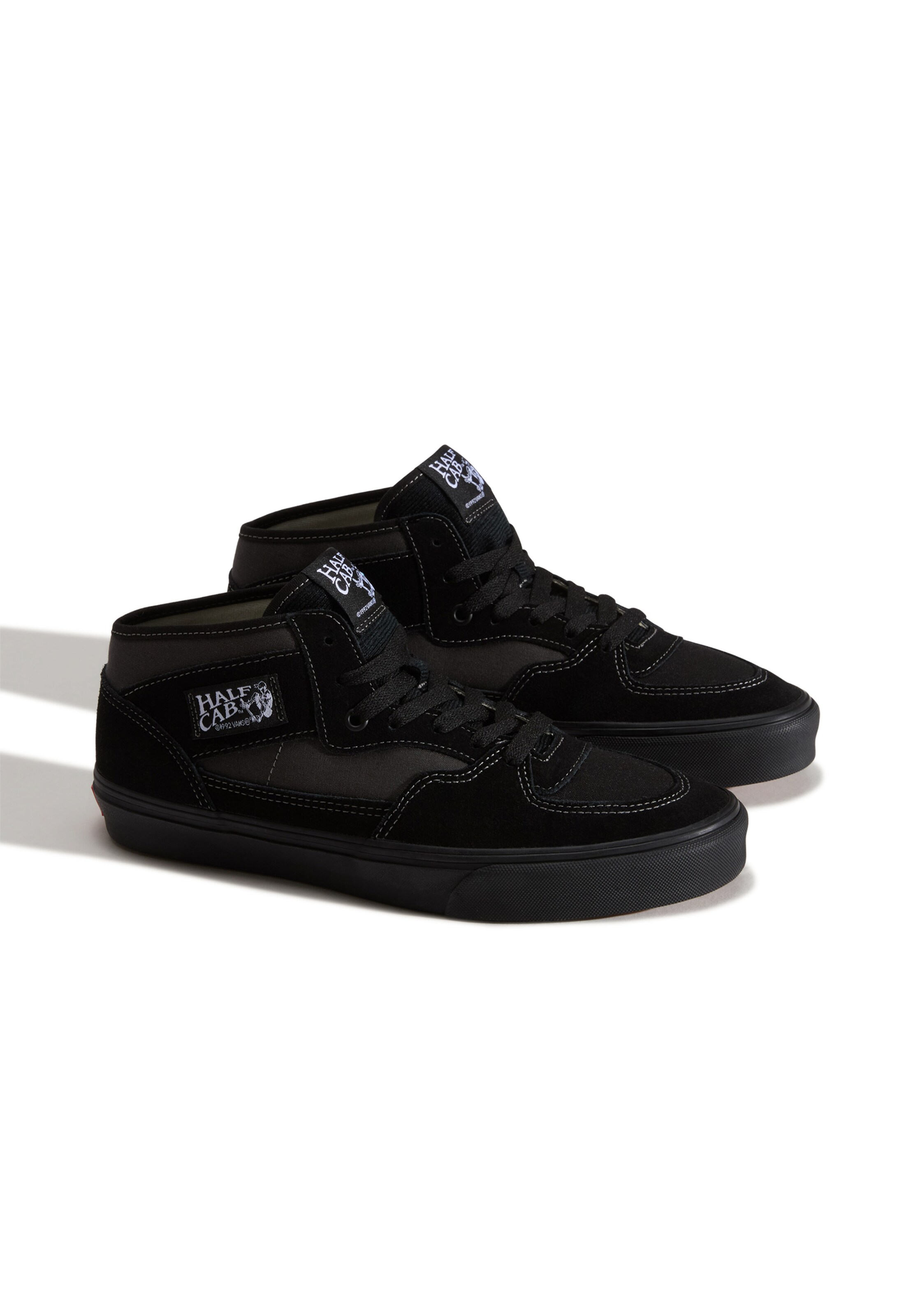 juoda VANS Sportbačiai su auliuku 'Half Cab Decon'