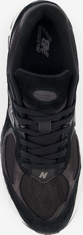 Baskets basses new balance en noir