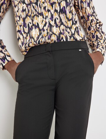 GERRY WEBER Regularen Chino hlače | črna barva