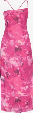 Robe IZIA en rose : devant