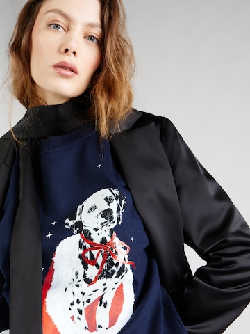 Dorothy Perkins Sweatshirt 'Santas Little Helper' in Blauw