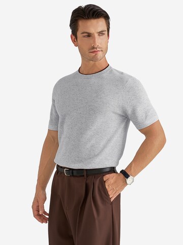 Vantory Sweater in Grey