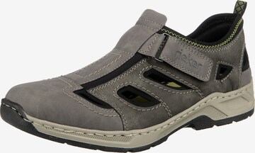 RIEKER Classic Flats in Grey: front