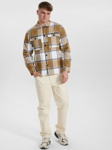 Veste mi-saison 'DXDennik' Dxnmxrk en blanc