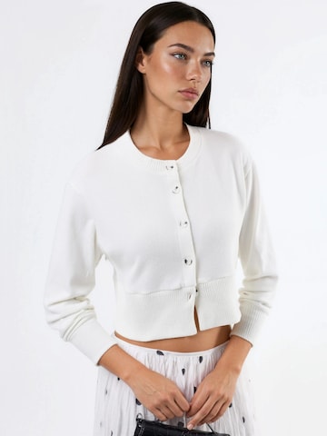 Busem Strickjacke in Weiß