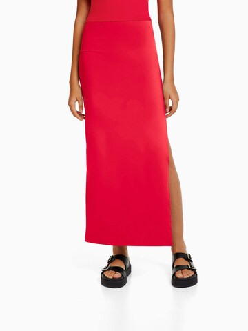 Bershka Skirt in Red: front