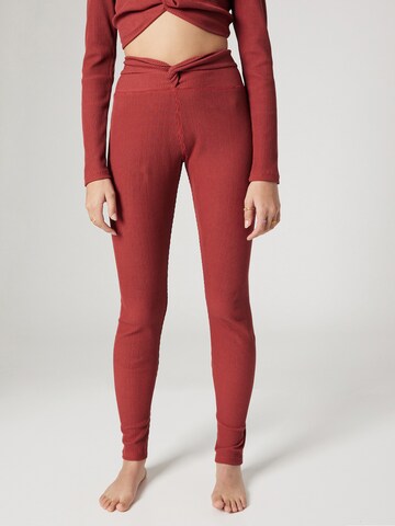 Skinny Leggings 'Felicia' ABOUT YOU x Sofia Tsakiridou en marron : devant