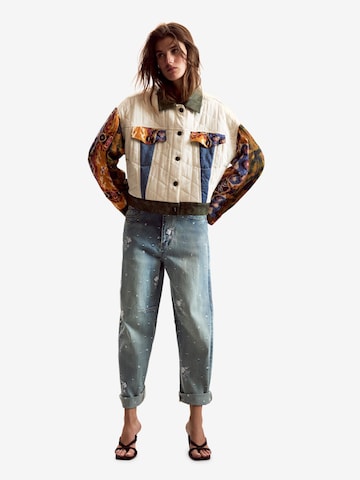 Geacă de primăvară-toamnă 'M. Christian Lacroix' de la Desigual pe alb