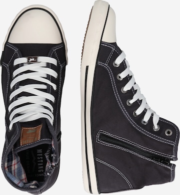 MUSTANG High-top trainers in Black