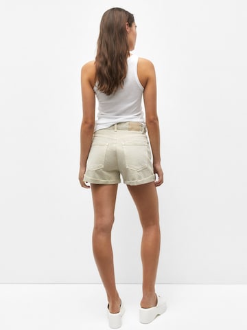 Pull&Bear Regular Shorts in Grau