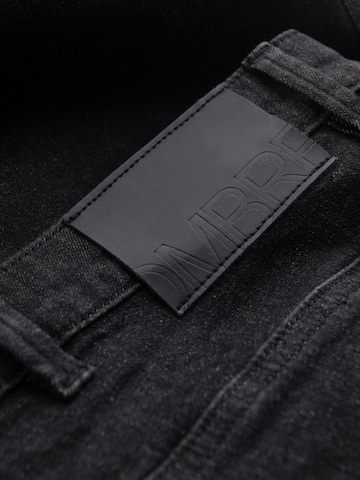 Ombre Regular Jeans in Zwart