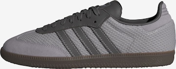 ADIDAS ORIGINALS Низкие кроссовки 'Samba' в Серый: спереди