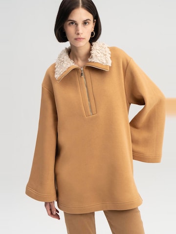 Touche Prive Pullover in Beige: Vorderseite